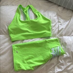 Fabletics Green Sports Bra and Leggings Set S/M